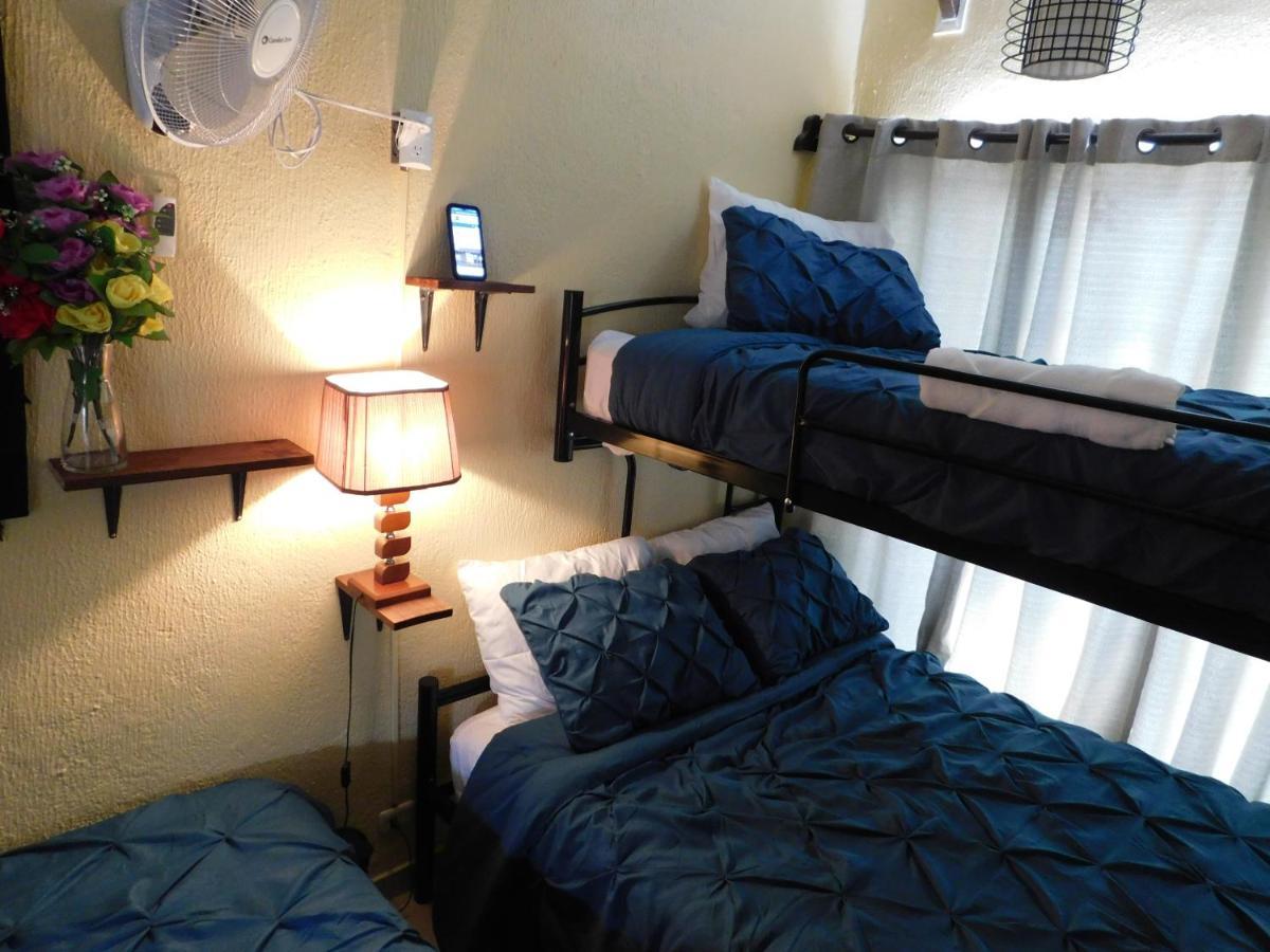 Condo Villa B27 Sleeps Five People - B28 Sleeps Six People - Price Includes Housekeeping Fees Not Taxes - Very Close To The Pool And Beach! 자코 외부 사진
