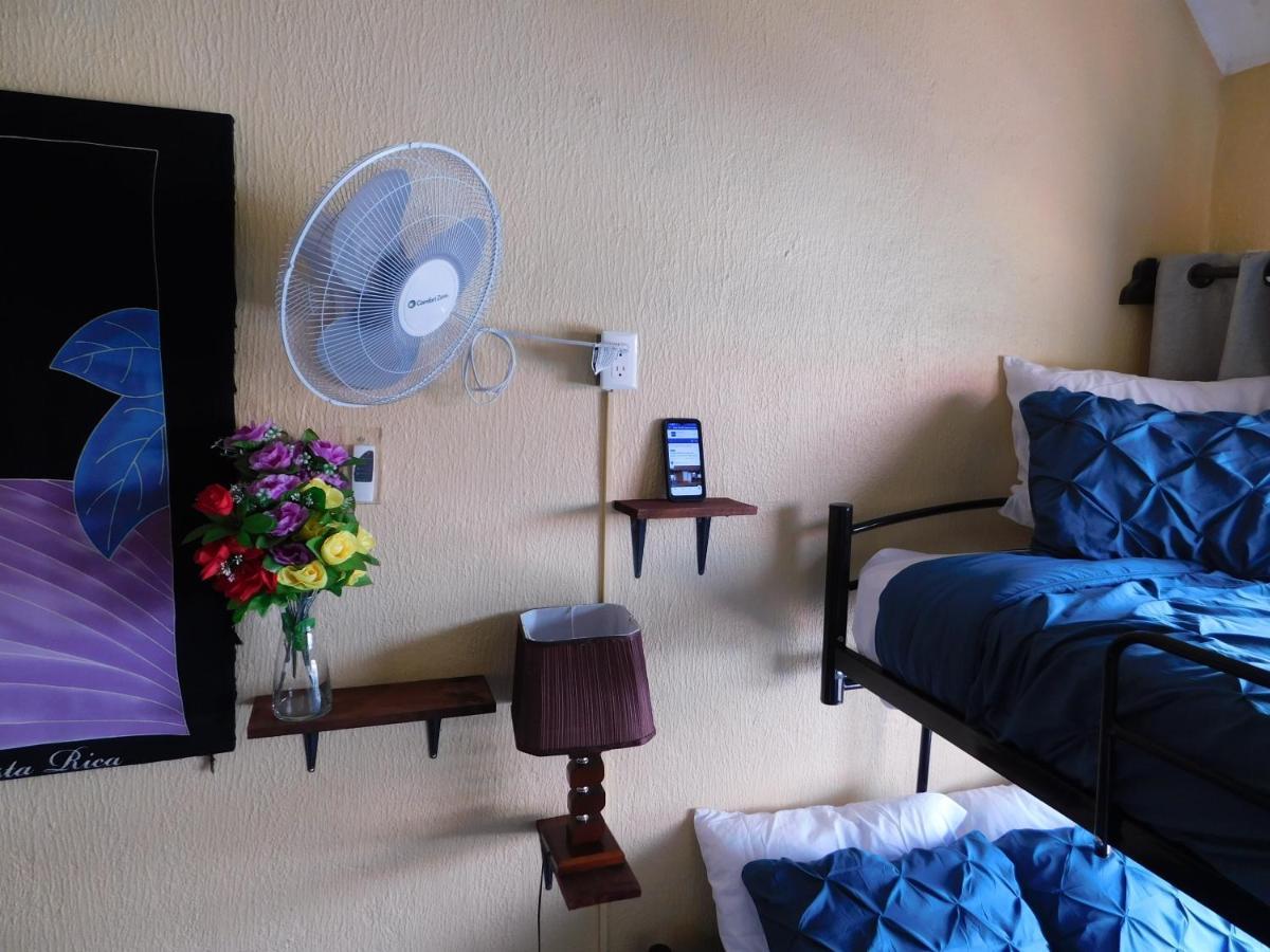 Condo Villa B27 Sleeps Five People - B28 Sleeps Six People - Price Includes Housekeeping Fees Not Taxes - Very Close To The Pool And Beach! 자코 외부 사진