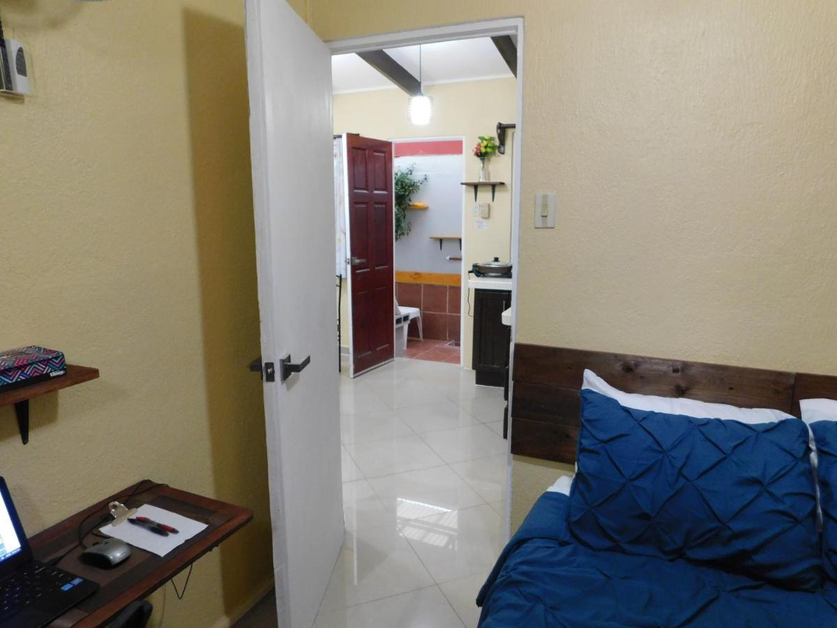 Condo Villa B27 Sleeps Five People - B28 Sleeps Six People - Price Includes Housekeeping Fees Not Taxes - Very Close To The Pool And Beach! 자코 외부 사진