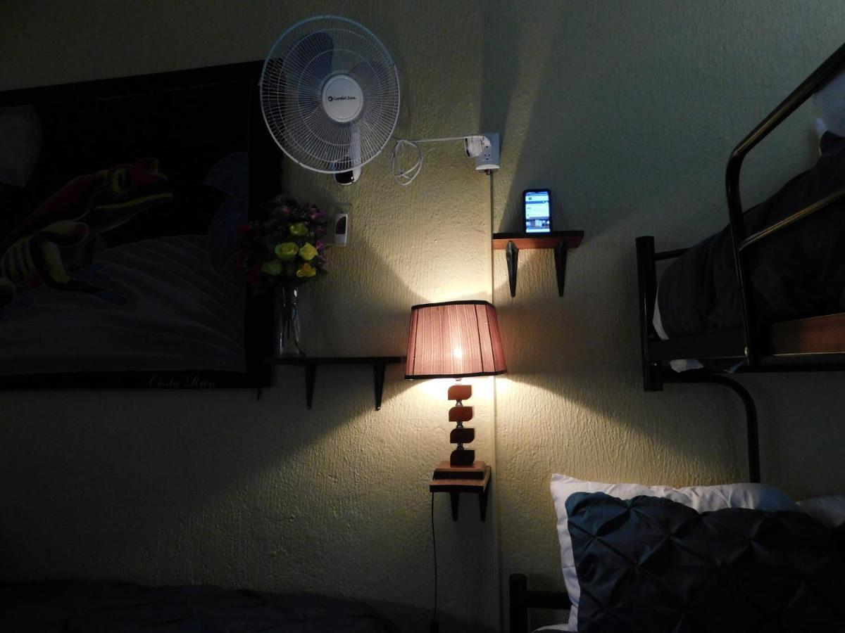 Condo Villa B27 Sleeps Five People - B28 Sleeps Six People - Price Includes Housekeeping Fees Not Taxes - Very Close To The Pool And Beach! 자코 외부 사진