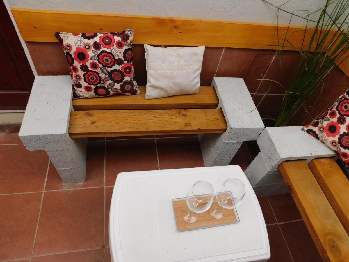 Condo Villa B27 Sleeps Five People - B28 Sleeps Six People - Price Includes Housekeeping Fees Not Taxes - Very Close To The Pool And Beach! 자코 외부 사진